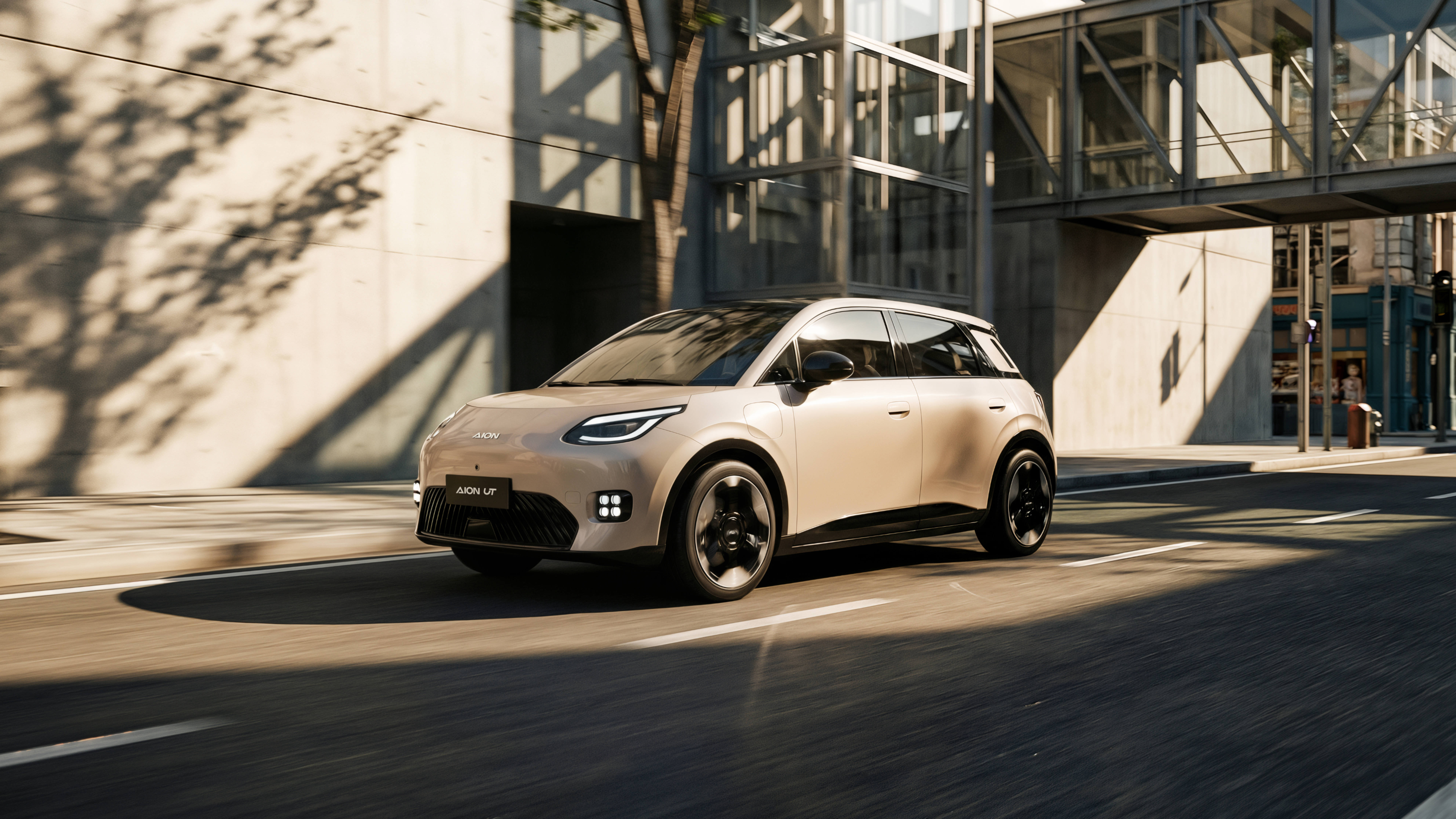 Un nou producător auto chinez intră în România. Este adus la noi de importatorul care distribuie și Toyota