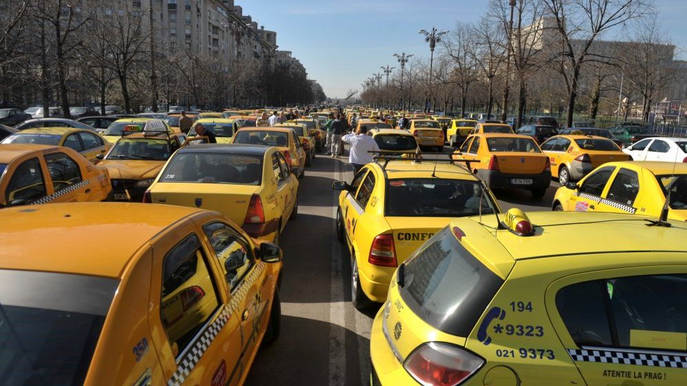 Speed Taxi va majora tariful si va ajunge la nivelul celorlalte companii de taximetrie