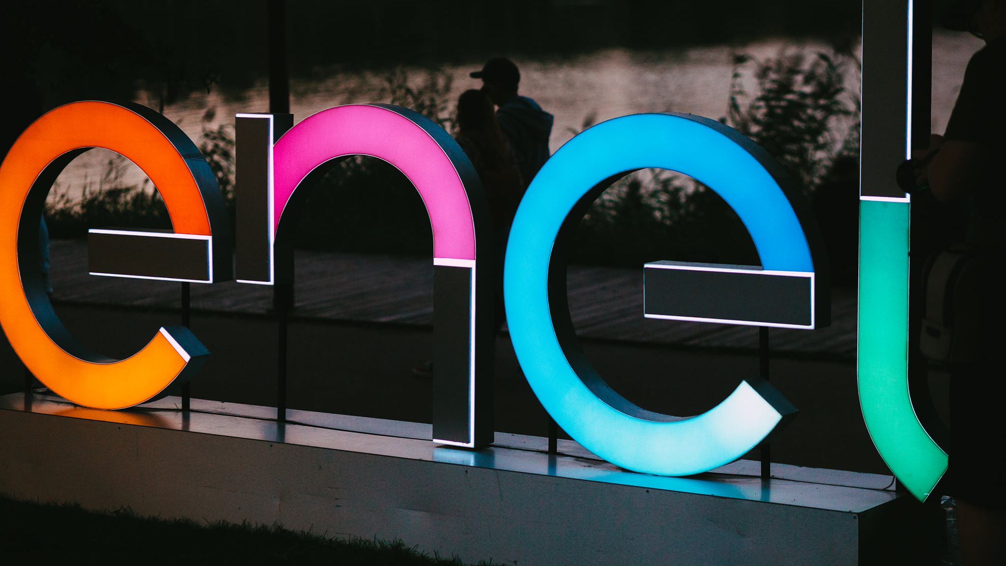 Reacția autorităților după anunțul Enel privind plecarea din România