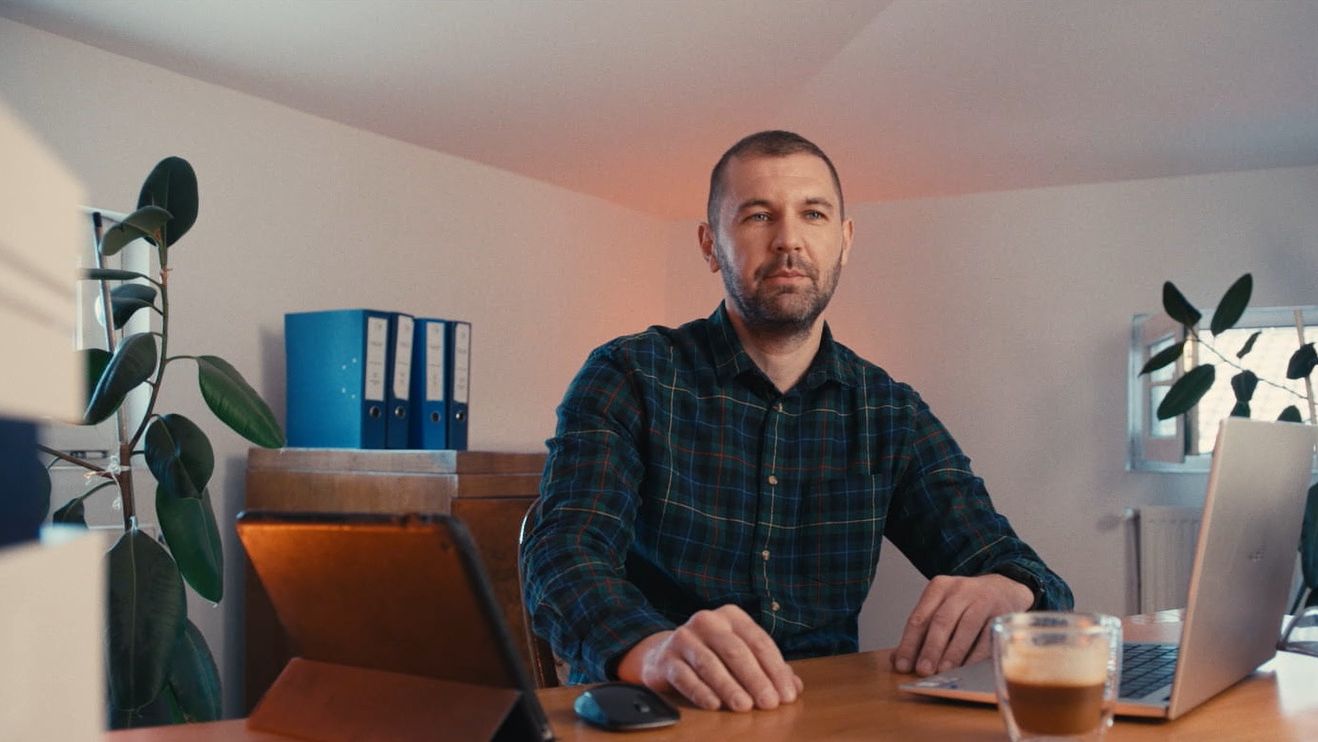 POVESTEA eDebara.ro și trendul care schimbă piața produselor pentru copii. Cofondator business: "Campaniile sunt motorul vânzărilor noastre pe Trendyol"<br>