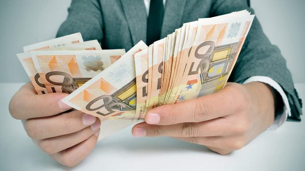 Comisia Europeană a transferat României prima tranşă de 1,8 miliarde euro în cadrul NextGenerationEU