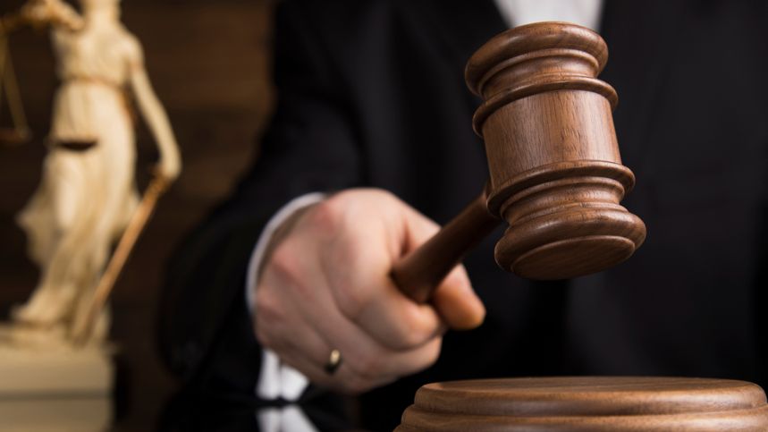 Consiliul Consultativ al Judecatorilor Europeni recomanda desfiintarea Sectiei Speciale si condamna atacurile politicienilor impotriva magistratilor