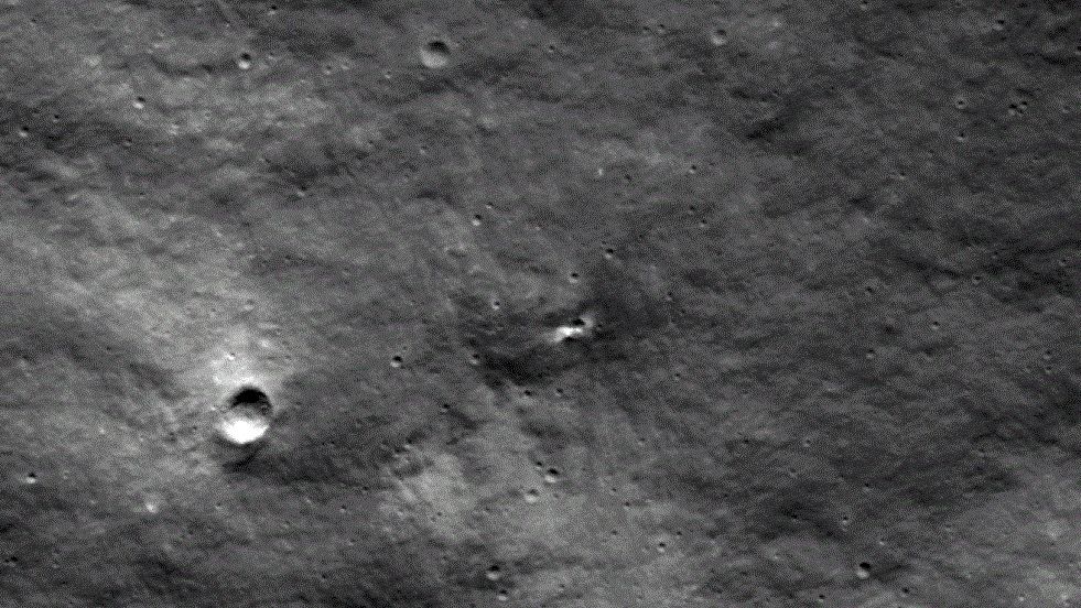 NASA a publicat imagini cu craterul de pe Lună după prăbușirea sondei rusești