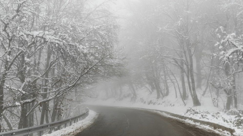 ANM: Cod galben de vânt și ninsori în mai multe județe