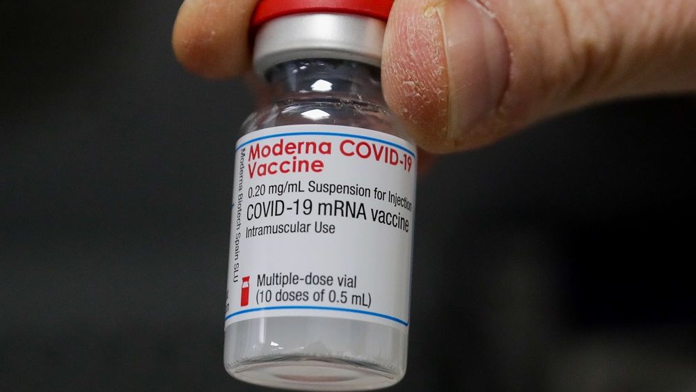 De la 1 februarie se începe imunizare cu vaccinul Moderna, în România