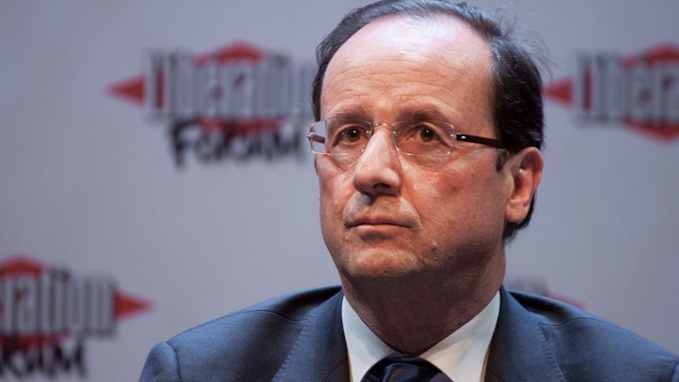 Francois Hollande vrea sa "vanda" Romaniei elicopterele Airbus produse la Brasov: Am fi mandri si fericiti daca Romania ar incepe sa cumpere