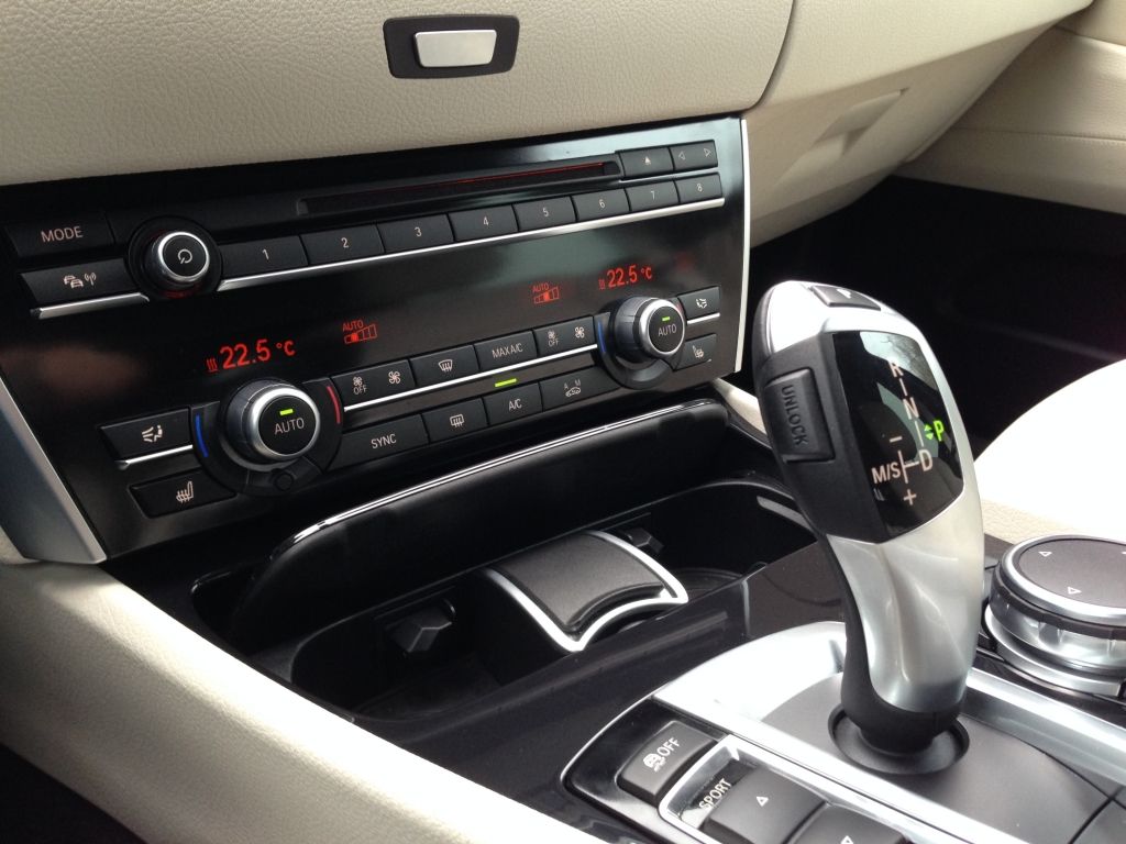 BMW 530d xDrive Gran Turismo - Imagine 22
