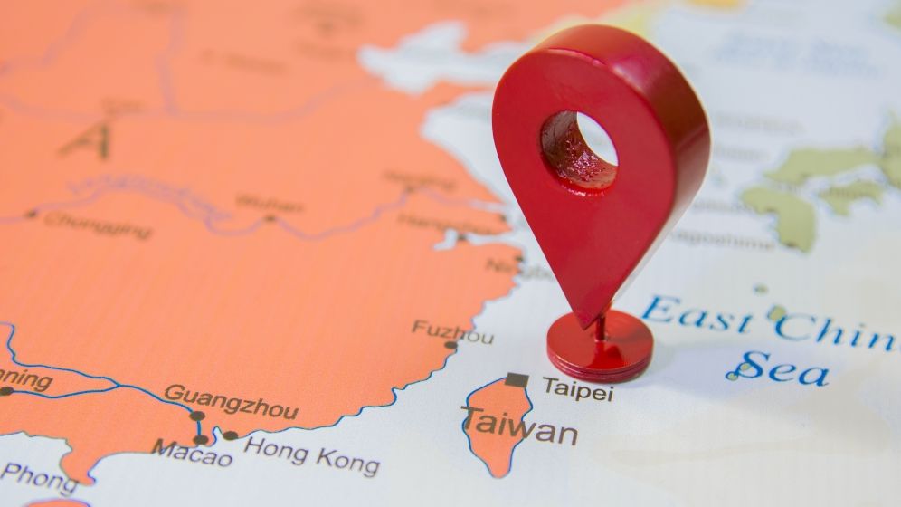 O navă de război americană a patrulat prin strâmtoarea Taiwan, riscând să provoace furia Chinei