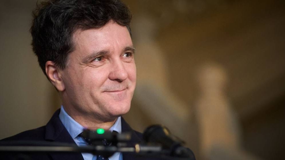 Fitch spune că noul Guvern al României va avea mult de muncă. Ce spune marea agenție de rating despre Nicușor Dan?