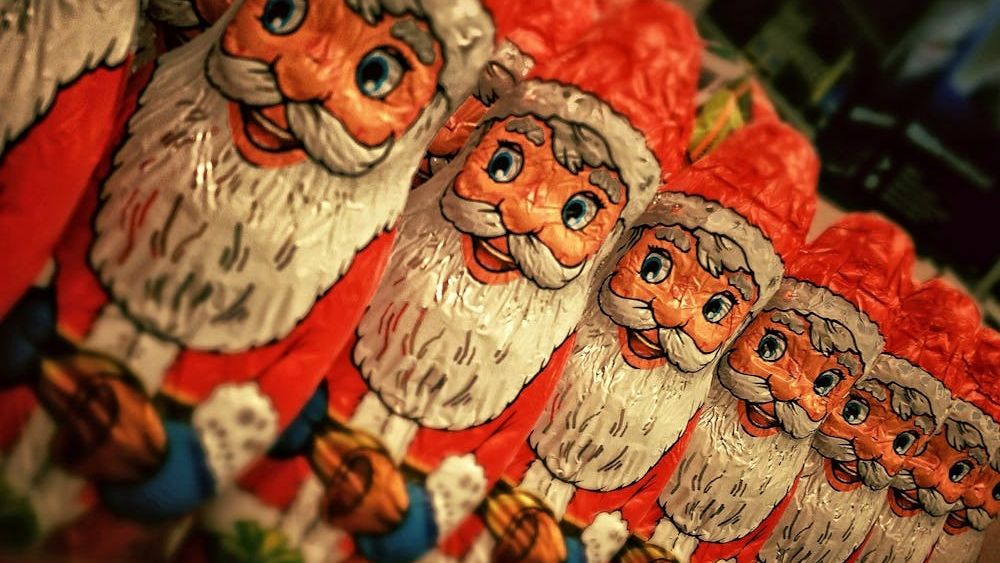 Scumpirile lovesc și în „Moș Crăciunii” de ciocolată. Vor deveni aceștia produse de lux în viitor?
