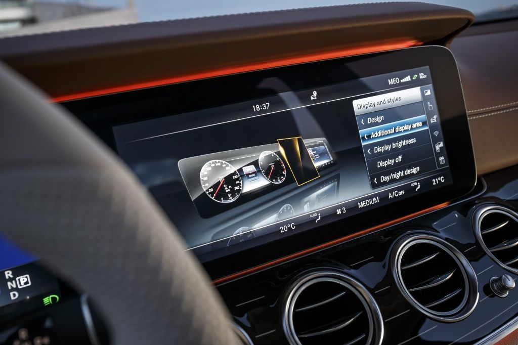 Mercedes-Benz Clasa E - Imagine 8