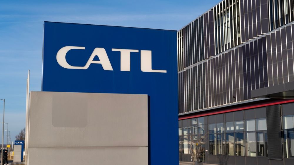 Stellantis și CATL investesc 4 miliarde de euro într-o fabrică de baterii. Când va fi gata