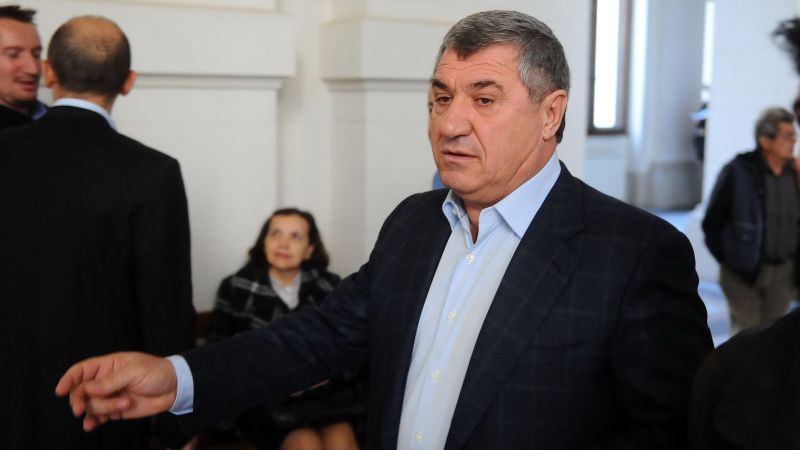 Un bărbat a sesizat Poliția după ce Victor Becali l-ar fi lovit din cauza unui loc de parcare