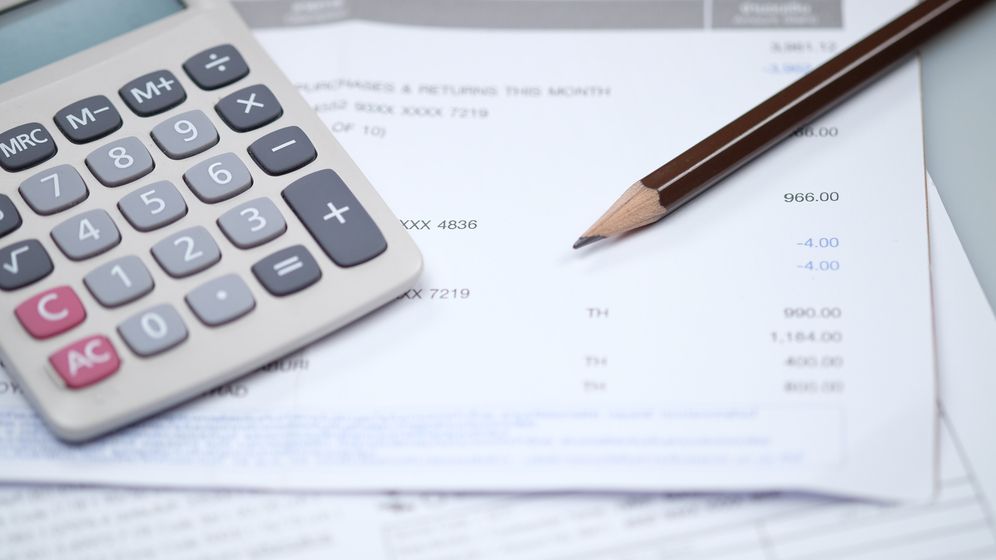 Analist XTB: Prețurile la gaze și la electricitate ar putea crește 50-60% față de anul trecut