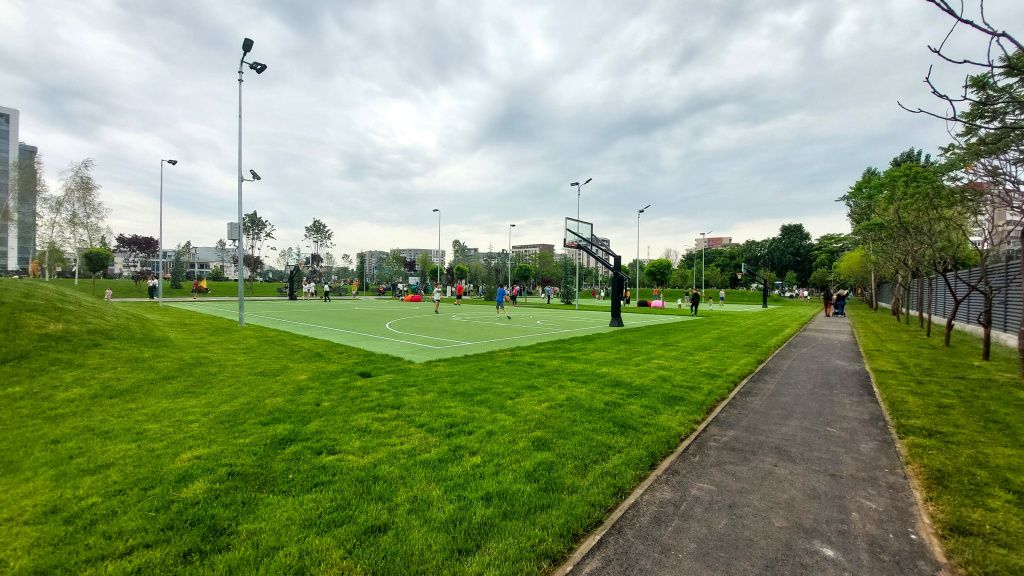 GALERIE FOTO | Cum arată cel mai nou parc din București, inaugurat chiar de Ziua Copilului - Imagine 37