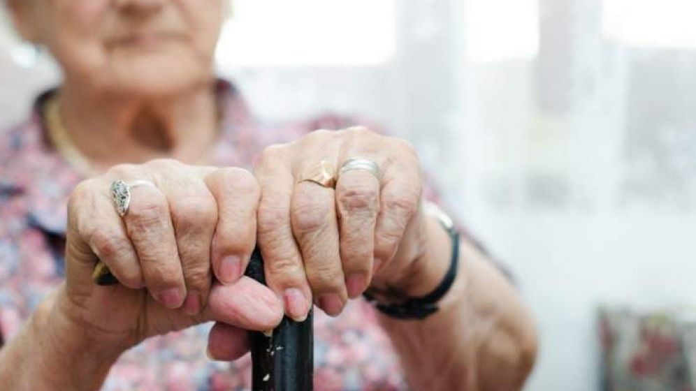 Pacientă de 104 ani, externată după ce a câștigat lupta cu COVID-19
