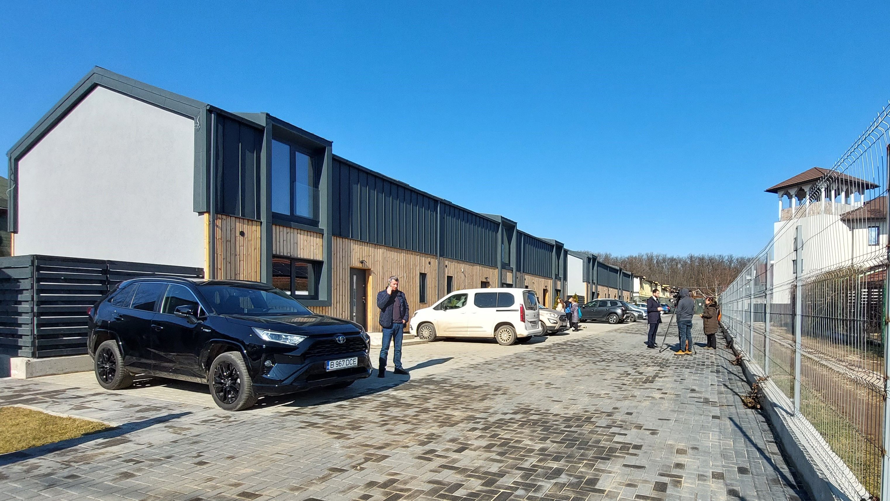 FOTO: Casele în stil scandinav de lângă Capitală: costă 250.000 euro, dar ar face economii de 90% la încălzire