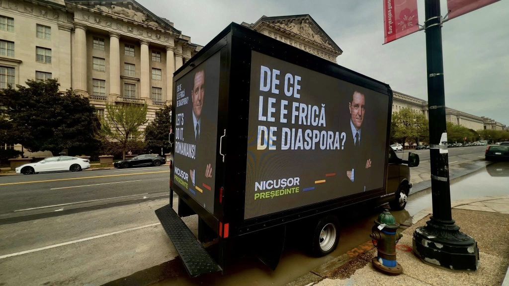 FOTO | Nicușor Dan "ža plecat" într-un turneu european ca să afle "žde ce se tem politicienii - Imagine 5