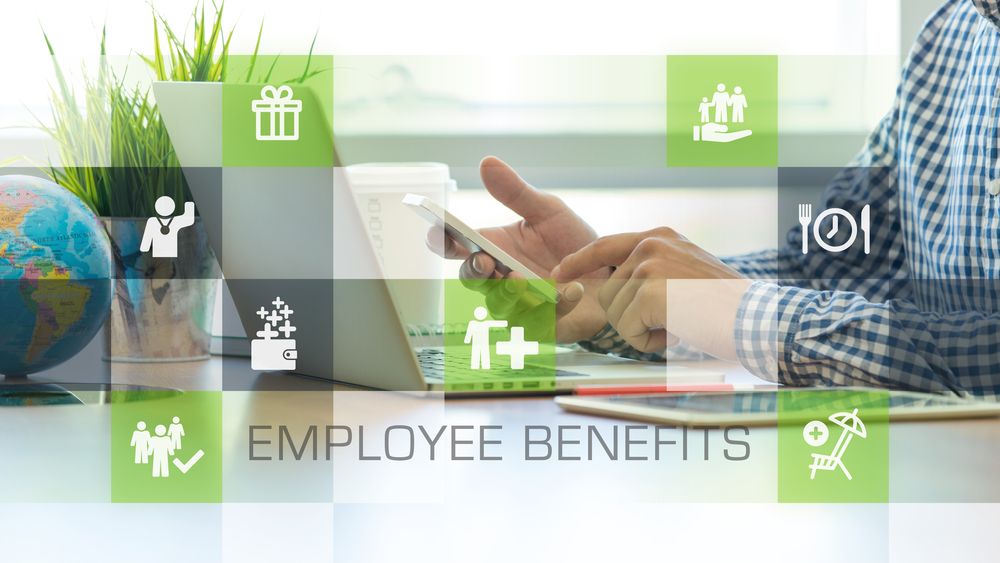 17 beneficii extrasalariale incredibile care pot face diferenta in business [INFOGRAFIC]