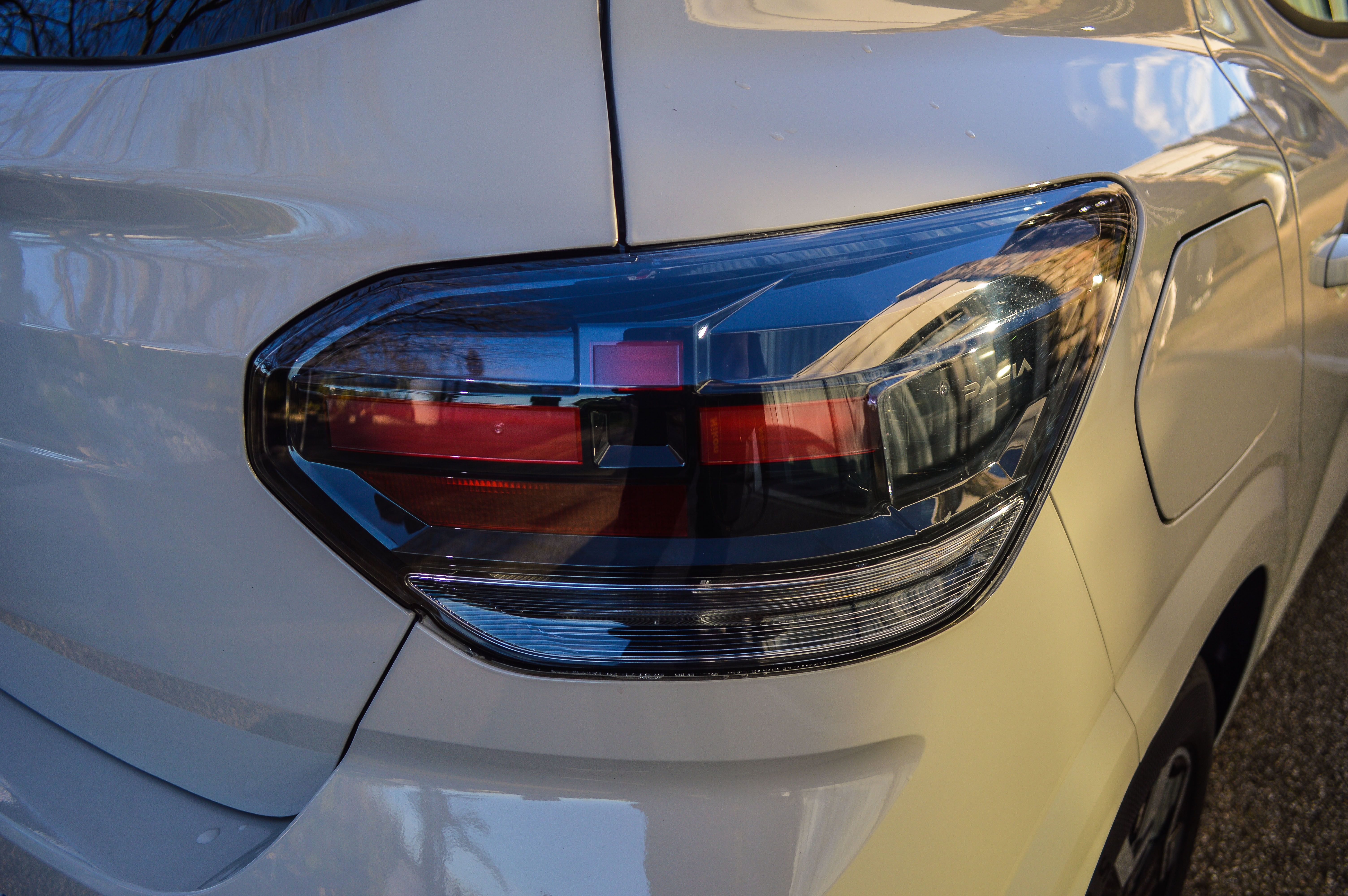 FOTO | Prim contact cu Dacia Sandero Stepway 2026. Care sunt argumentele celei mai populare mașini din Europa - Poza 35