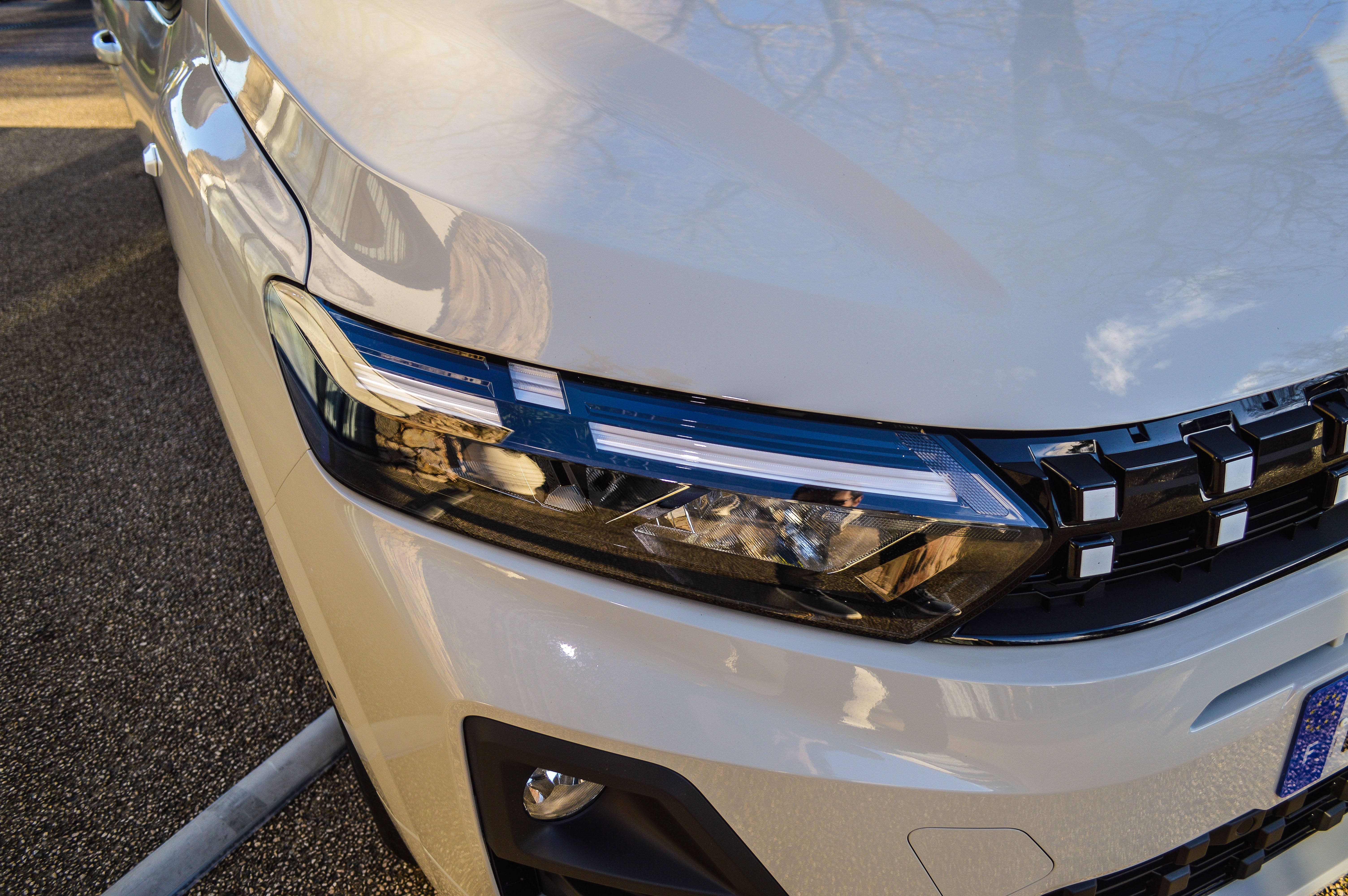 FOTO | Prim contact cu Dacia Sandero Stepway 2026. Care sunt argumentele celei mai populare mașini din Europa - Poza 23
