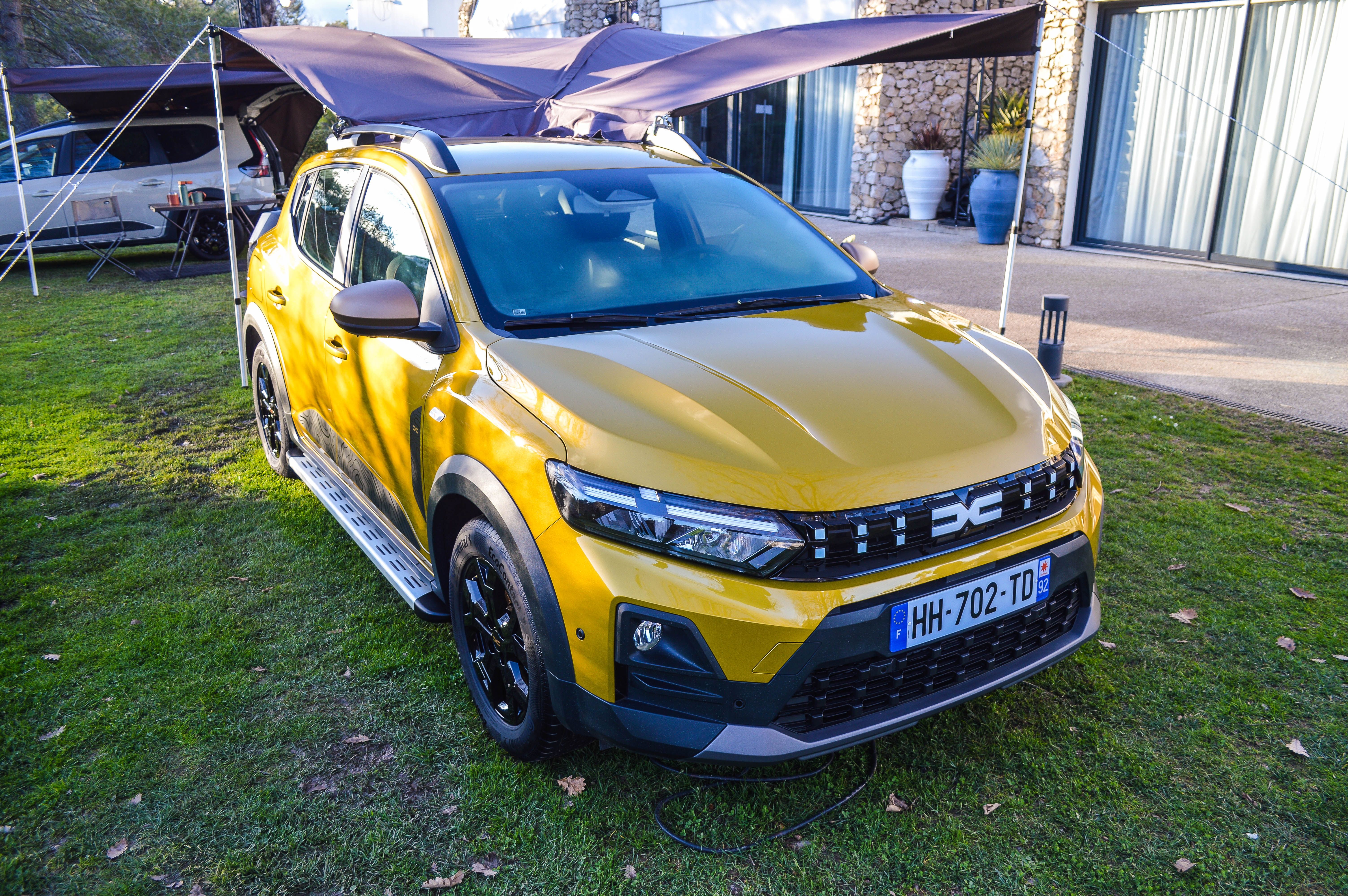 FOTO | Prim contact cu Dacia Sandero Stepway 2026. Care sunt argumentele celei mai populare mașini din Europa - Poza 17