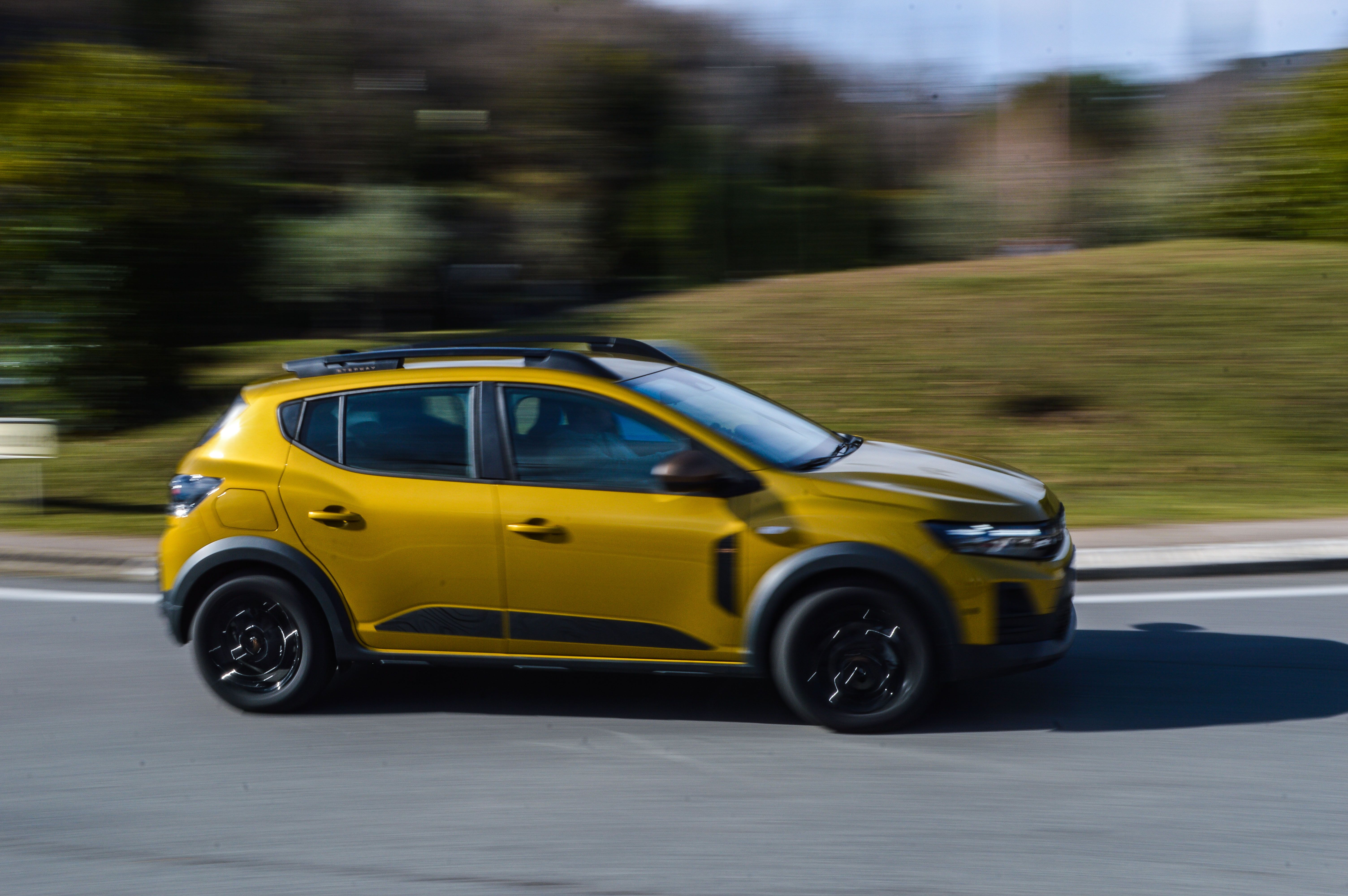 FOTO | Prim contact cu Dacia Sandero Stepway 2026. Care sunt argumentele celei mai populare mașini din Europa - Poza 11