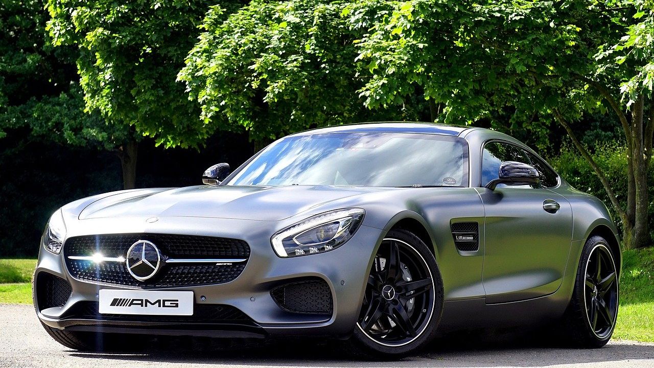 Mercedes-Benz recheamă un milion de mașini: ce defecțiune acuză compania