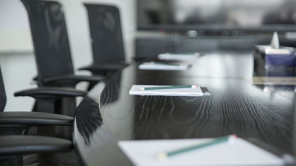 Compania Iulius va oferi gratuit spații pentru organizarea evenimentelor educaționale și de business