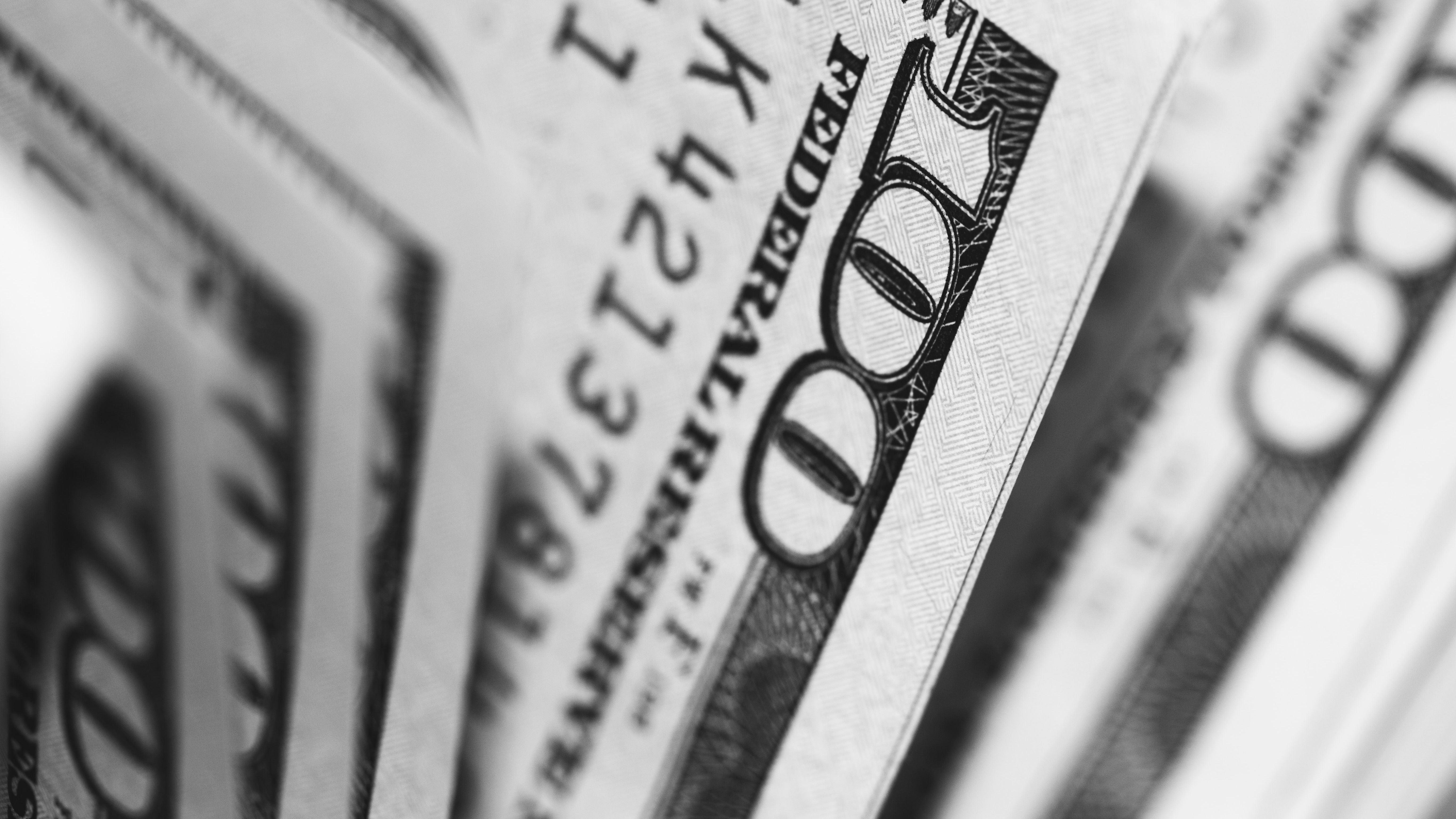 Bancnote false de 20 de lire, cu fața lui Isus Hristos, au început să fie răspândite într-un oraș din Marea Britanie