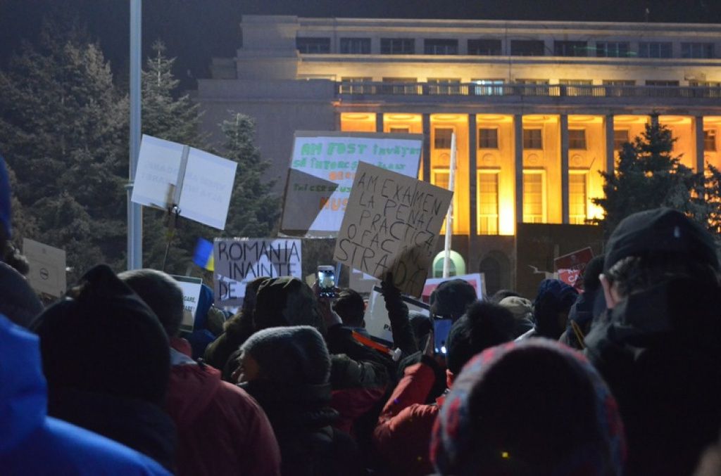 Proteste foto - Imagine 69