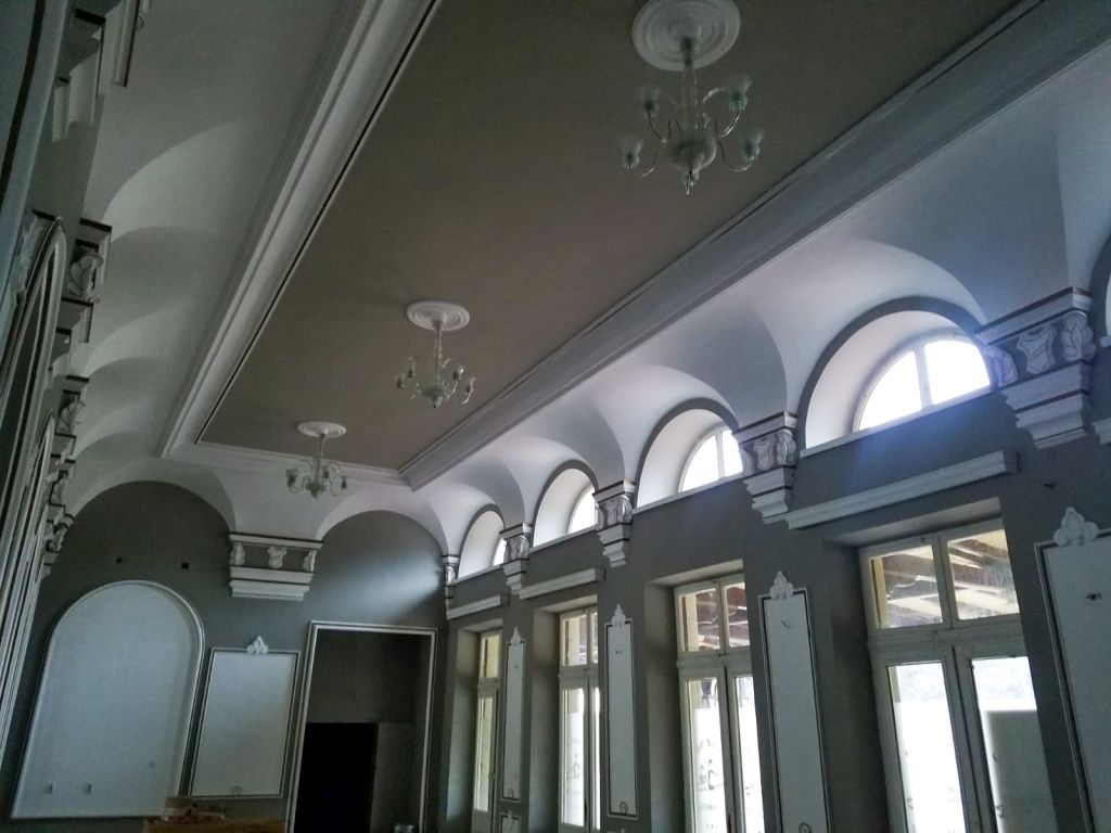 Primul cazinou din România, scos la vânzare pentru 1,45 milioane de euro - Imagine 4