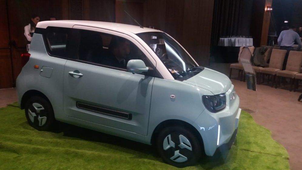 Allview a prezentat versiunea cu 4 locuri a modelului său electric de oraș