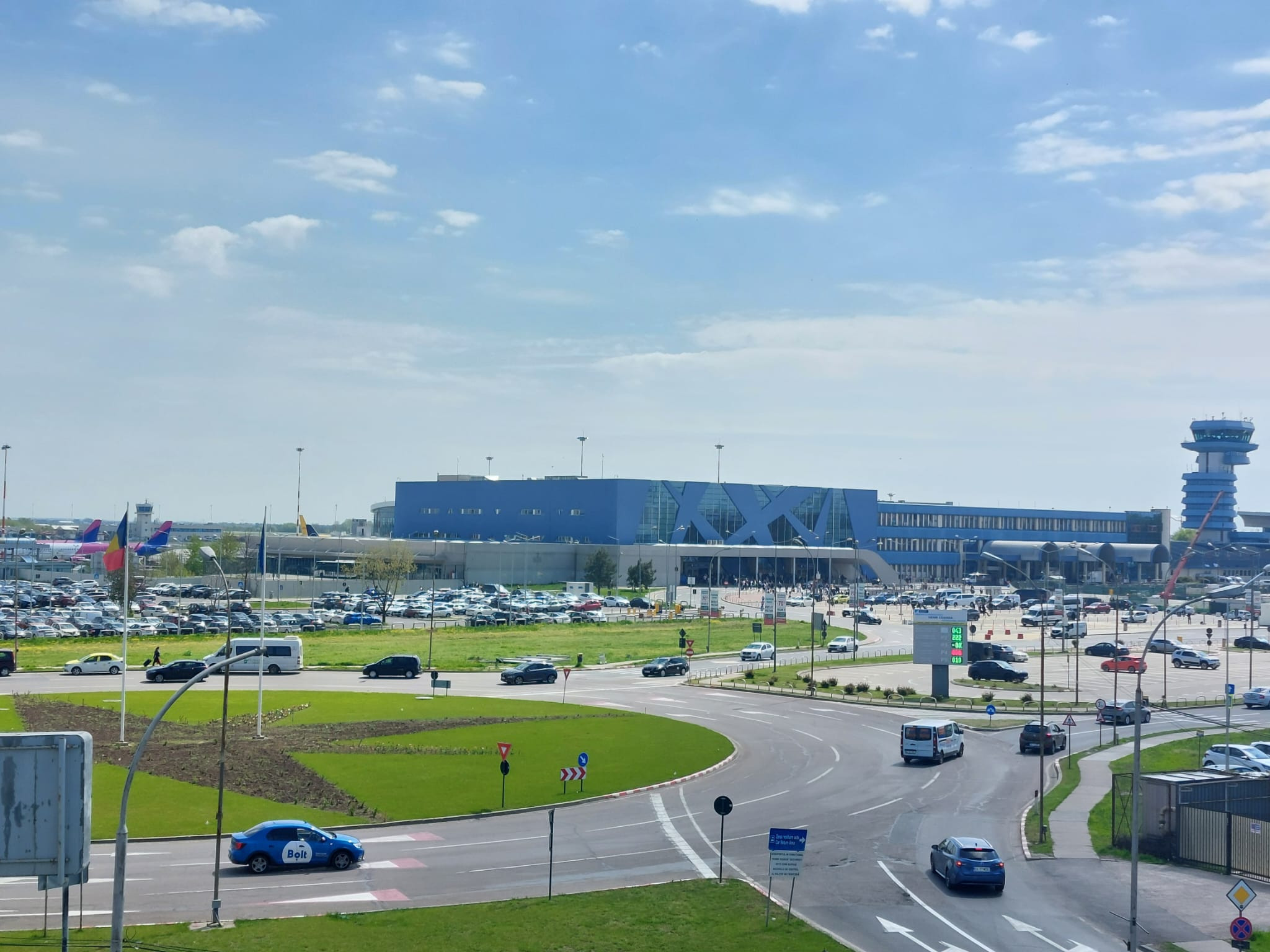 Primul aeroport din România cu aterizări și decolări coordonate: ce se schimbă la Henri Coandă