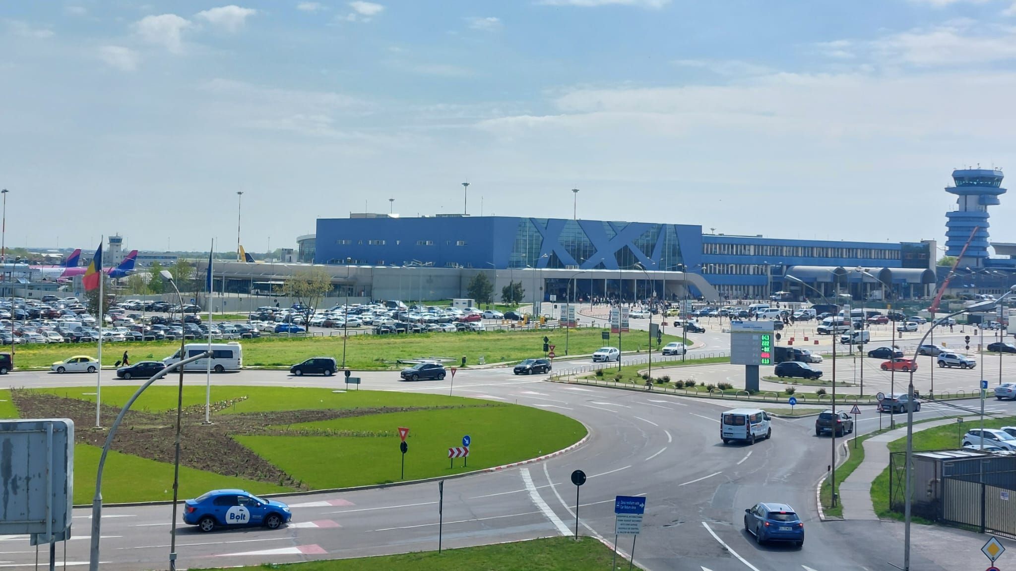 Primul aeroport din România cu aterizări și decolări coordonate: ce se schimbă la Henri Coandă