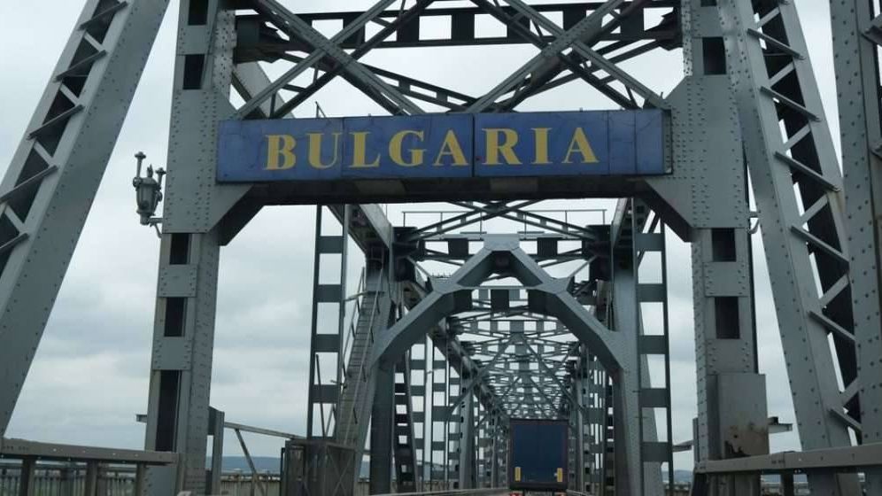 Aglomerație și restricții pe Podul Giurgiu-Ruse. Cât mai durează reparațiile