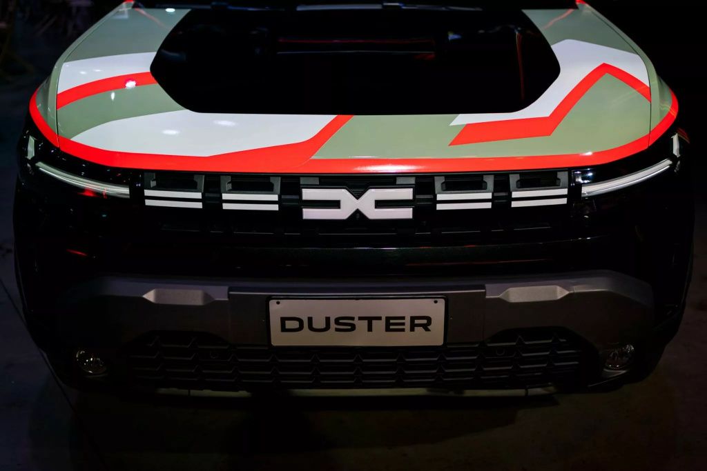 GALERIE FOTO | Dacia a prezentat un Duster unicat inspirat de Raliul Dakar - Imagine 1