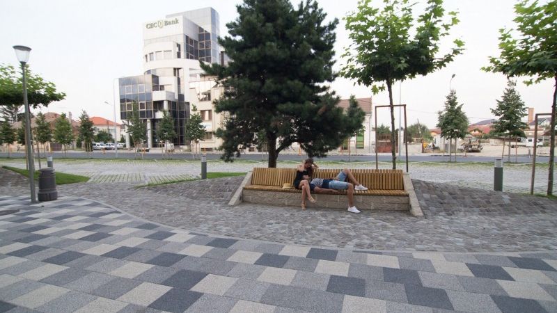 Elis Pavaje se pregateste sa porneasca motoarele celei de-a treia fabrici de pavele din Romania: "Incepem productia in luna iulie si mizam pe afaceri de peste 40 mil. euro in acest an"