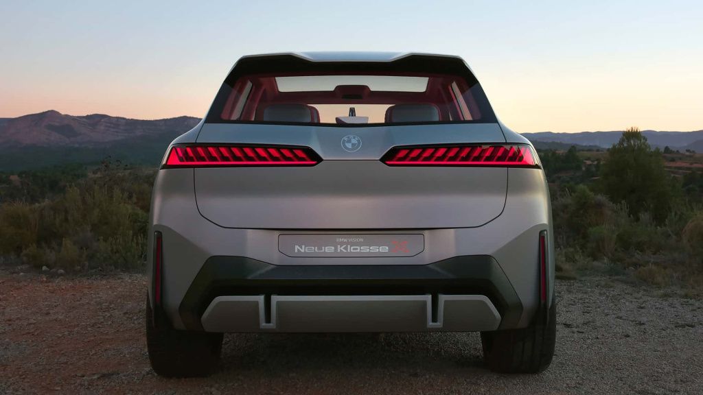 GALERIE FOTO | BMW Neue Klasse SUV, văzut fără camuflaj cu mult timp înaintea lansării - Imagine 22