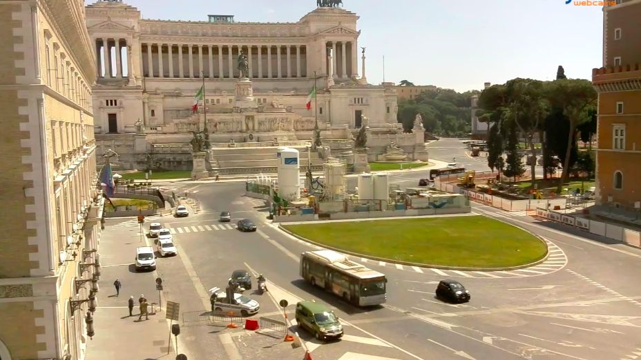Cum arată străzile din Italia după ridicarea parțială a restricțiilor