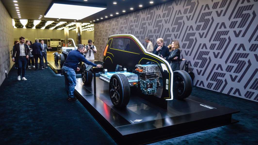 Renault, ținte ambițioase pentru a lansa mașini electrice ieftine: Prețul bateriilor va scădea cu 20%