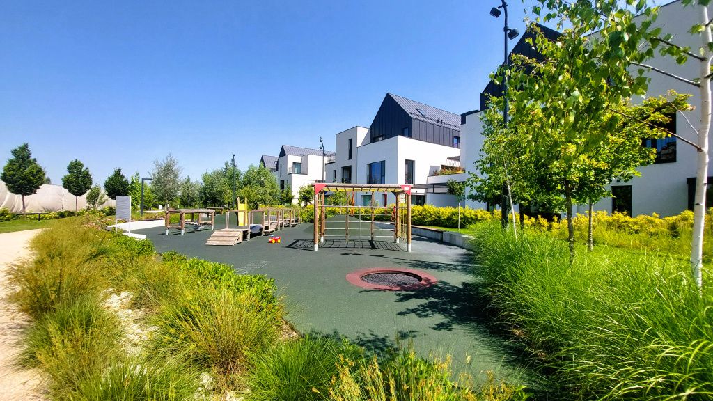 GALERIE FOTO | Cum arată un penthouse de 325.000 de euro dintr-un complex exclusivist din nordul Ca - Imagine 59