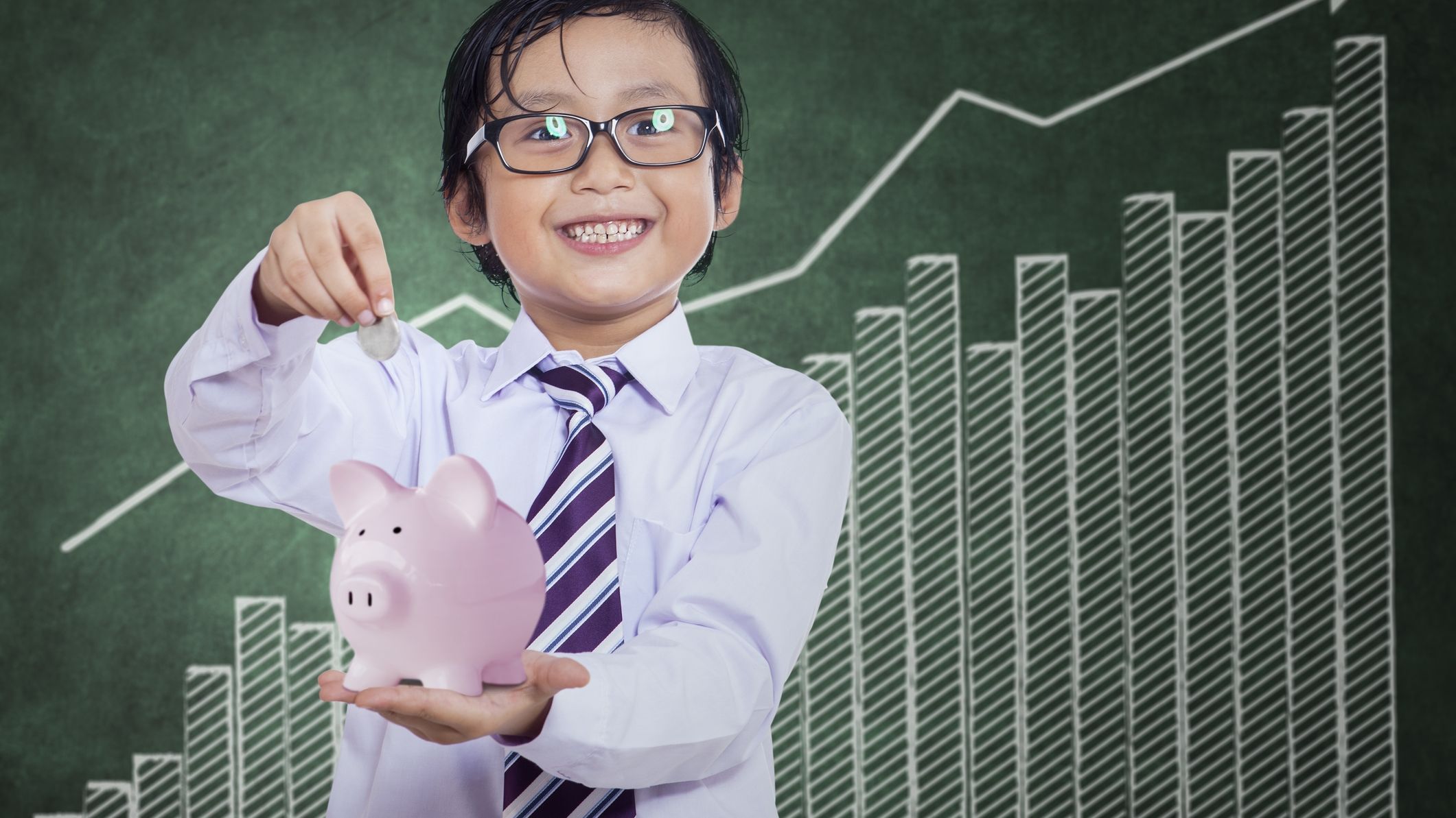 Programul de educatie financiara pentru elevi "Schimbam vieti" continua si in lunile de vara