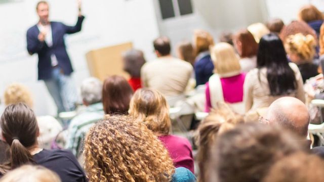 (P) Antreprenorii la inceput de drum au, incepand cu Ianuarie 2018, o noua oportunitate de a-si materializa sau dezvolta ideile de afaceri