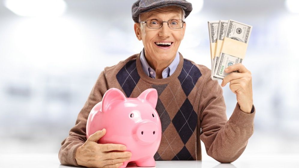 Ministrul Muncii, către pensionari: poştaşii vor aduce de azi pensii majorate cu 13,8%