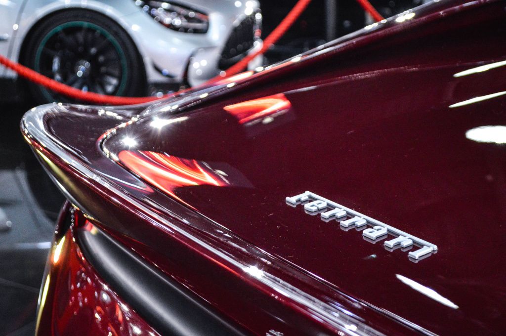 GALERIE FOTO | Țiriac Collection are un nou Ferrari cu peste 800 de cai putere și un preț de apro - Imagine 13