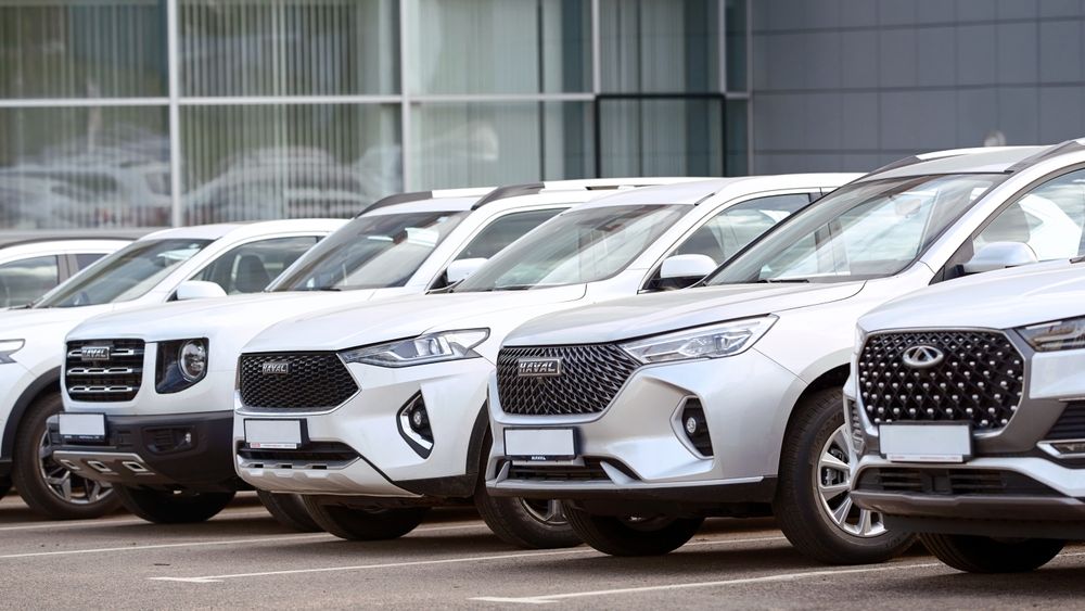 Piața auto din România: Scădere de peste 25% a vânzărilor de mașini electrice în primele 10 luni