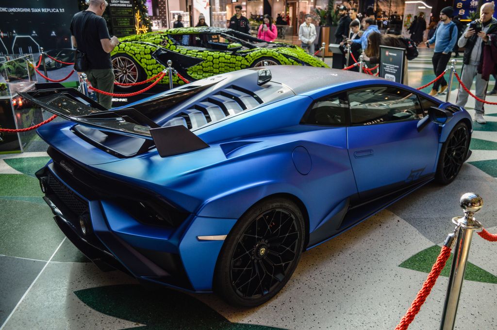 GALERIE FOTO | Replică de Lamborghini făcută din 400.000 de piese Lego - Imagine 7