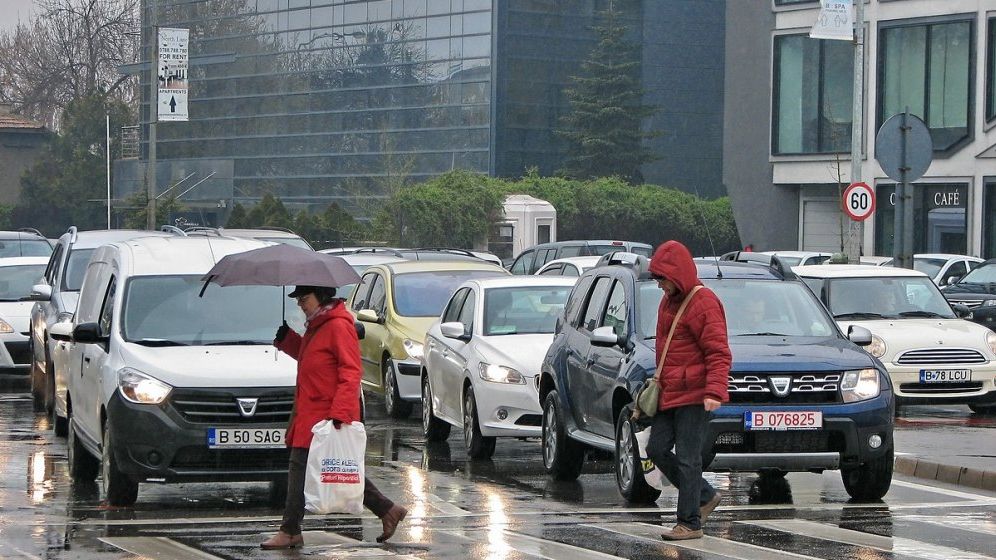 Romania si Bulgaria vor sa constituie un grup comun de lucru pentru diminuarea importului de masini vechi