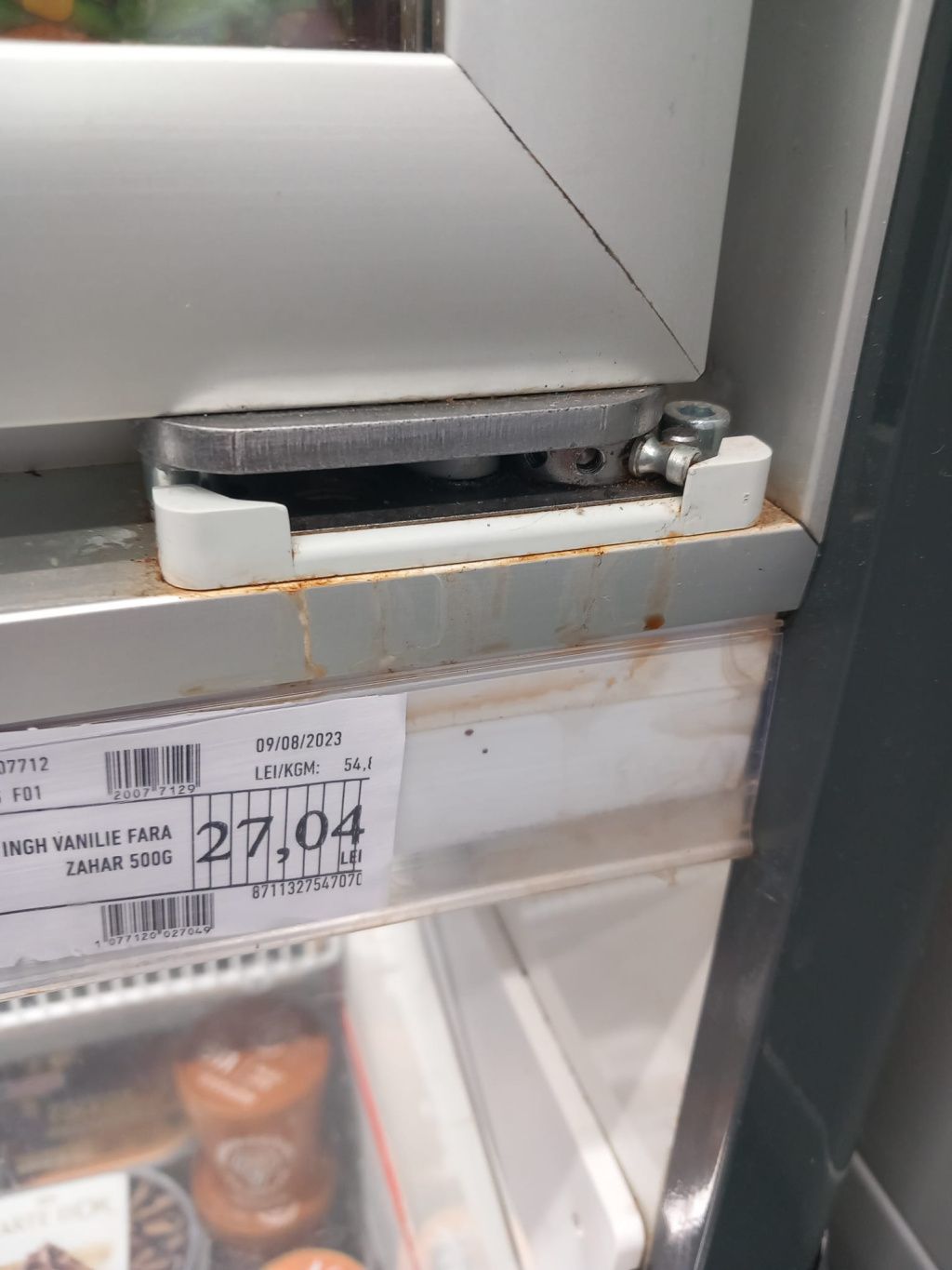 Amendă de peste 1 milion euro primită de Mega Image. Ce au nereguli au găsit inspectorii ANPC - Imagine 28